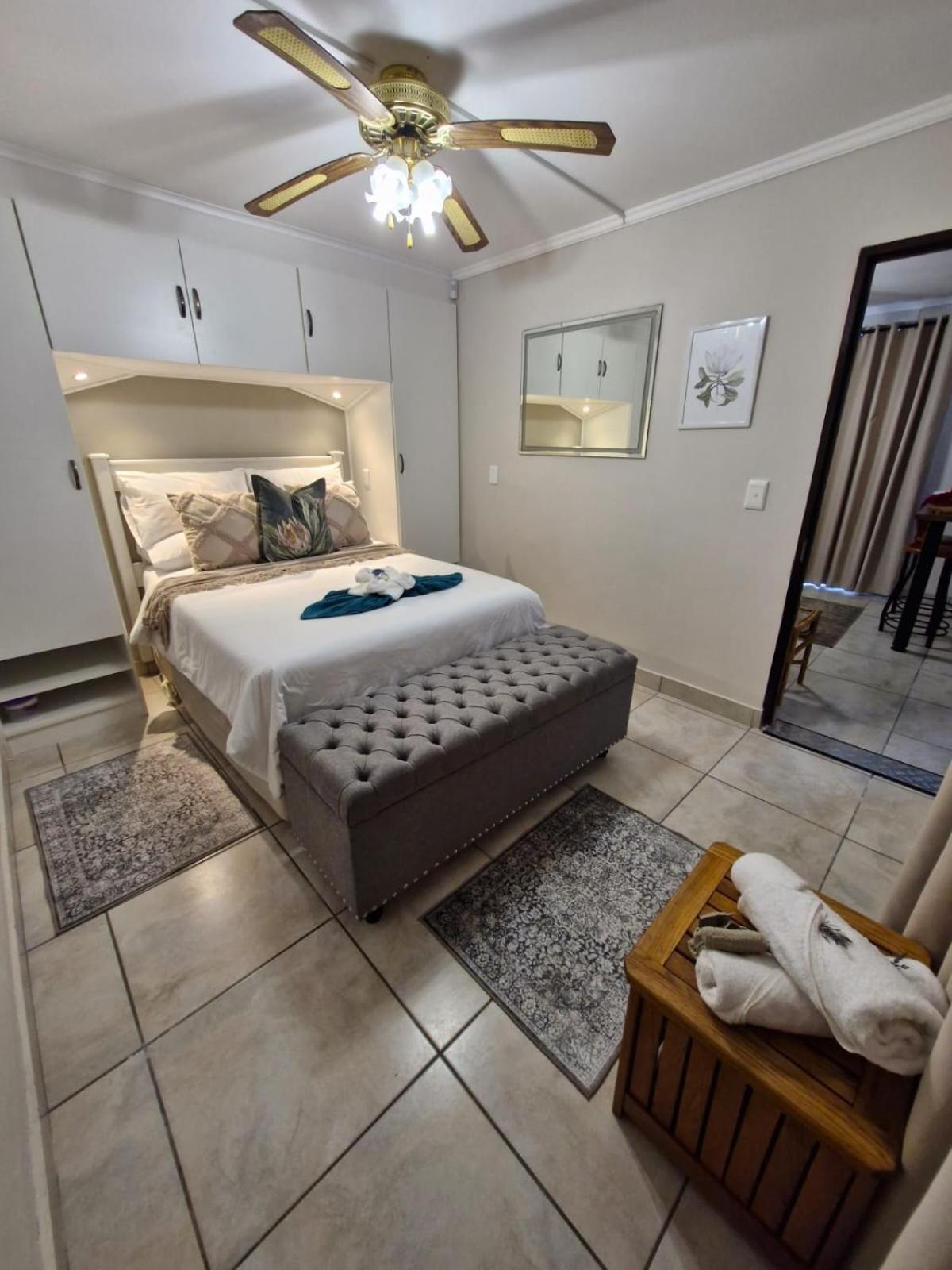 A Time And A Place Plettenbergbaai Buitenkant foto